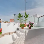 Luxurious Studio With Jacuzzi In Casa Pilatos