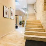 Luxurious Studio With Jacuzzi In Casa Pilatos