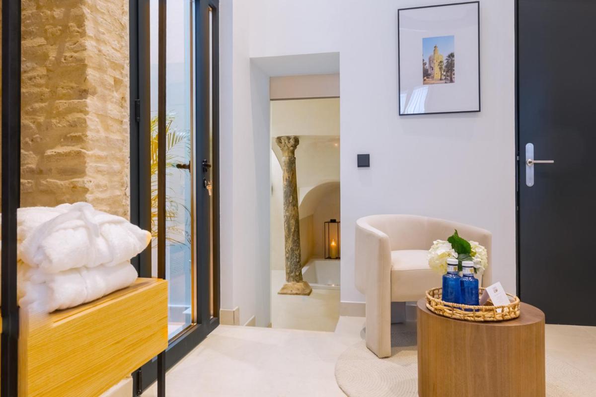 Luxurious With Jacuzzi In Casa Pilatos * Sevilla