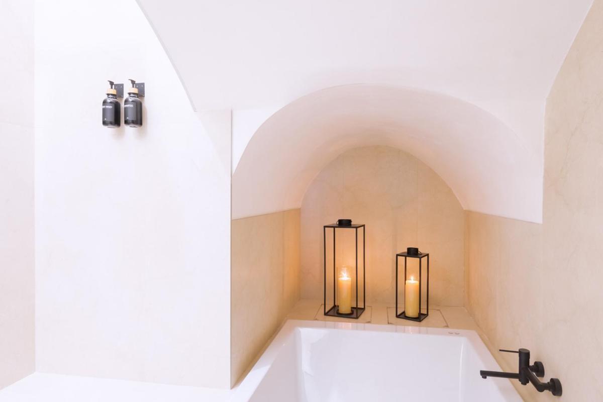 Apartamento Luxurious With Jacuzzi In Casa Pilatos
